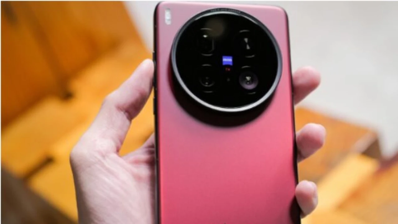 مواصفات مذهلة في هاتف فيفو الجديد لعشاق التصوير وتسجيل مقاطع الفيديو الاحترافية